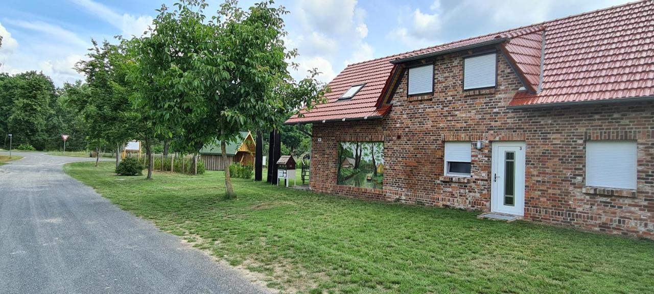 Ferienwohnung Am Muehlstein Lubben Exterior photo